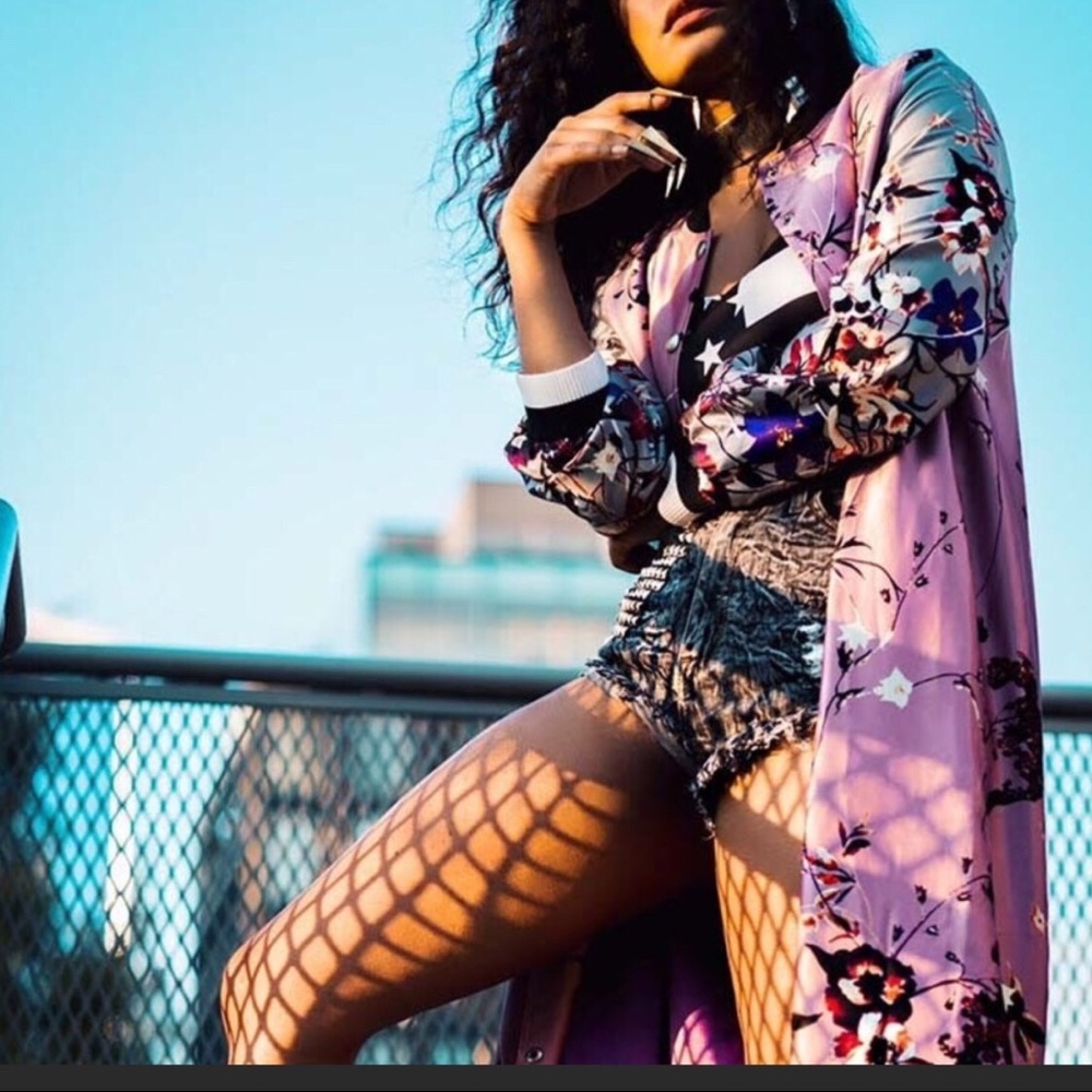 1  LEFT. GRACIA DUSTER/BOMBER JACKET